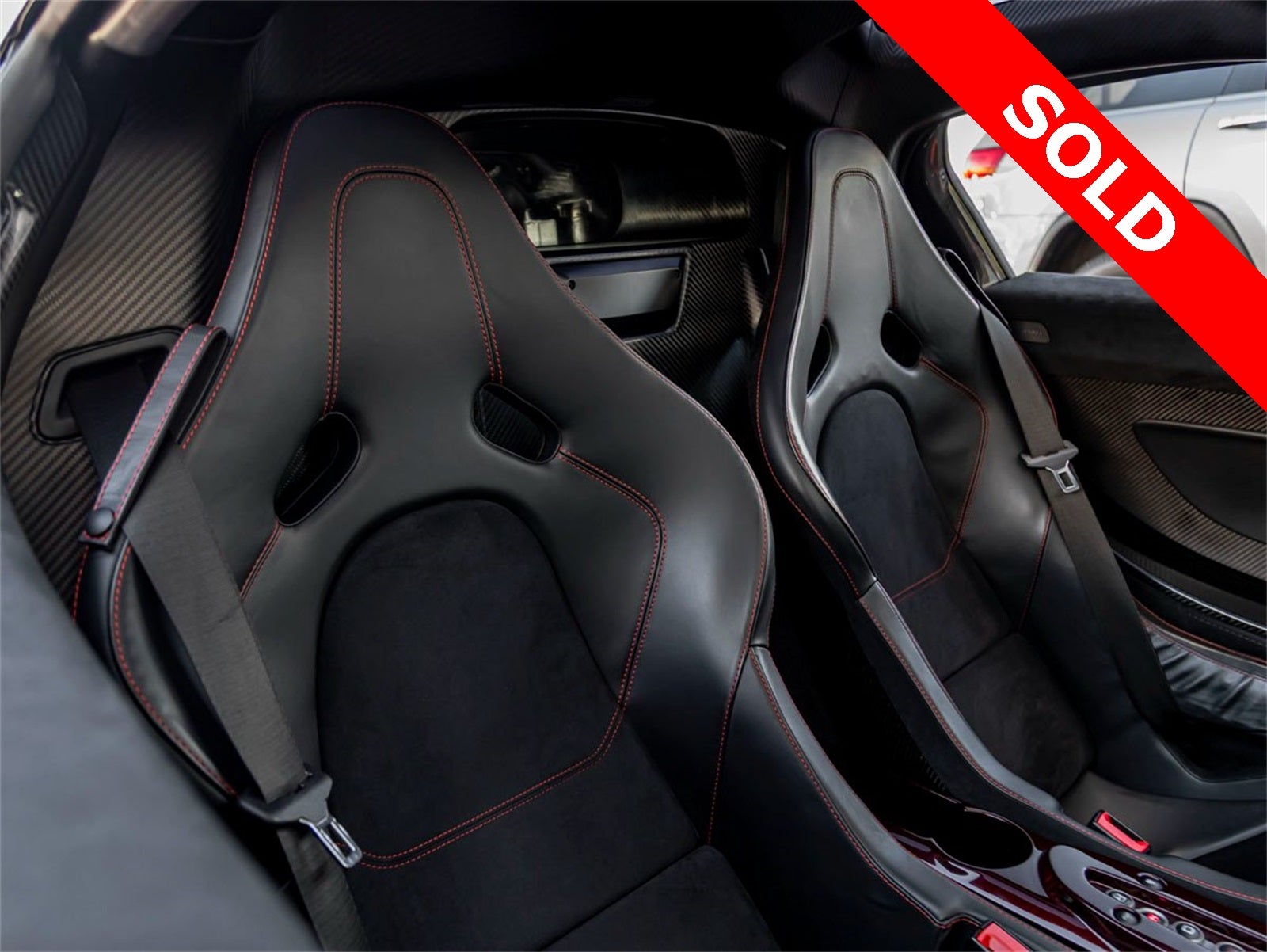 2015 McLaren P1 Base