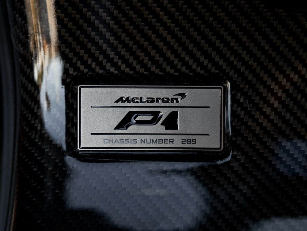 2015 McLaren P1 Base