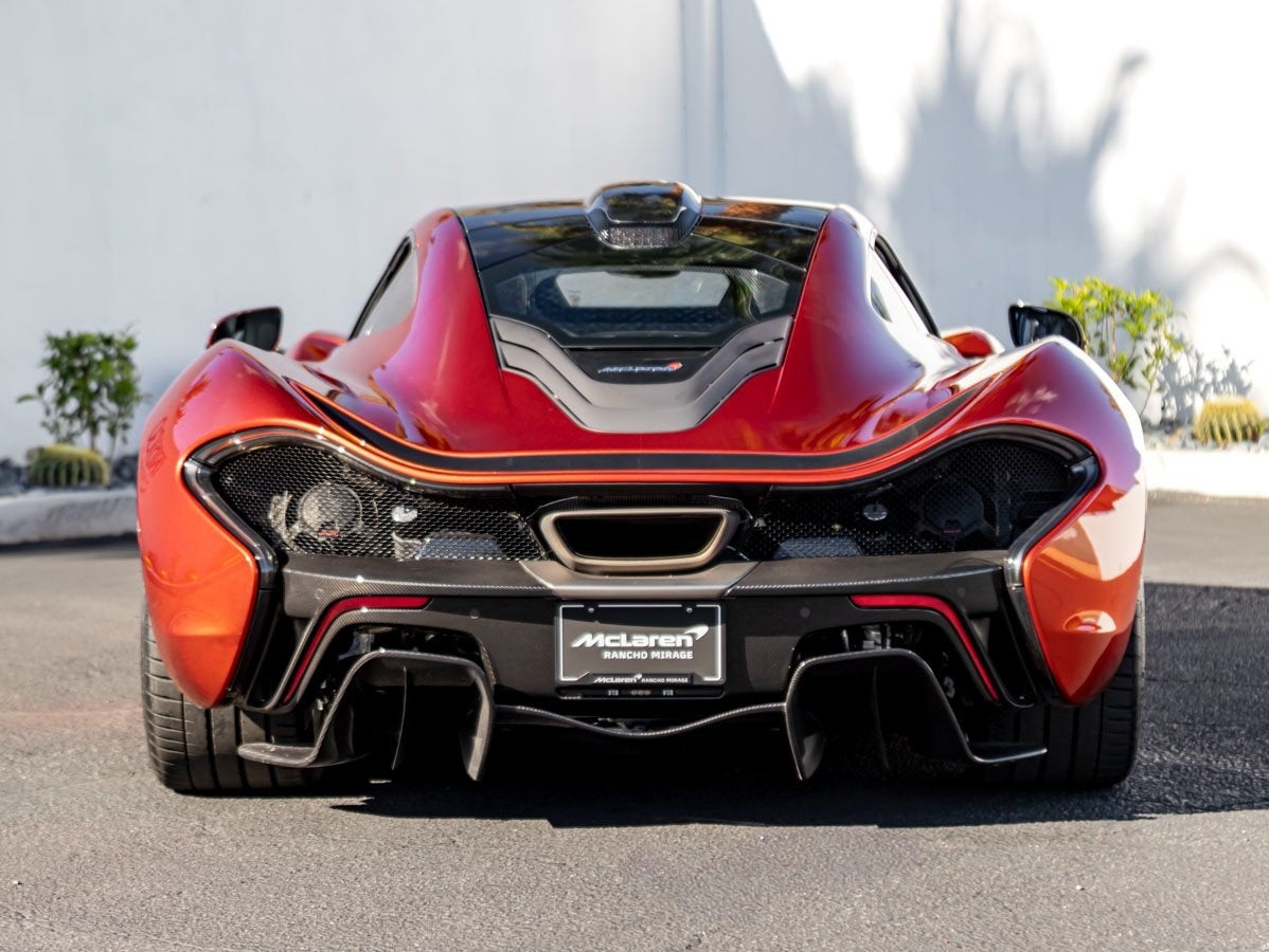 2015 McLaren P1 Base