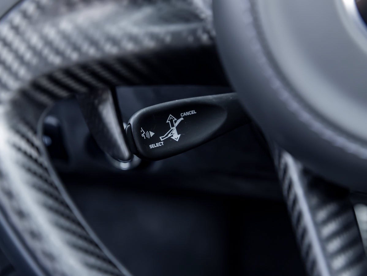 2025 McLaren 750S Base
