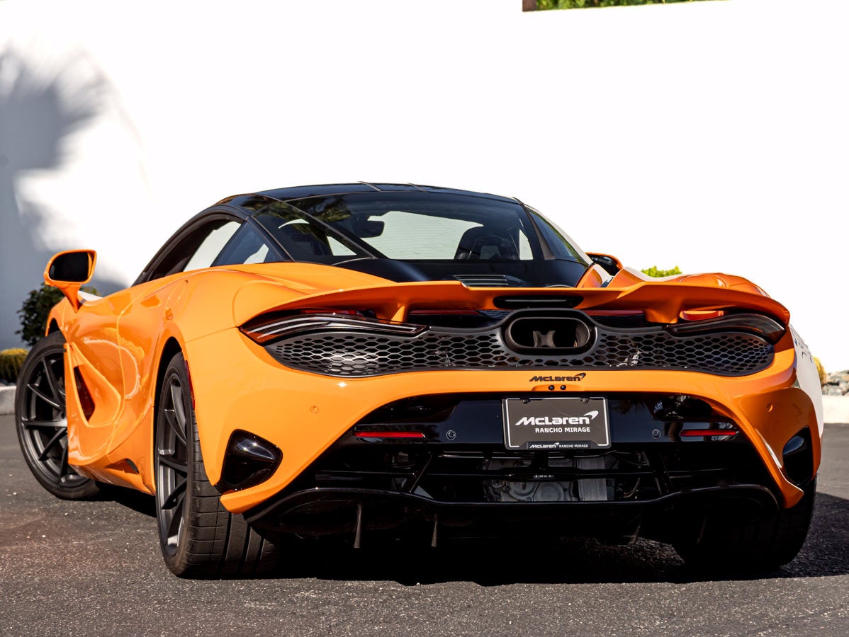 2025 McLaren 750S Performance