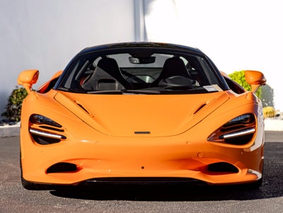 2025 McLaren 750S Performance
