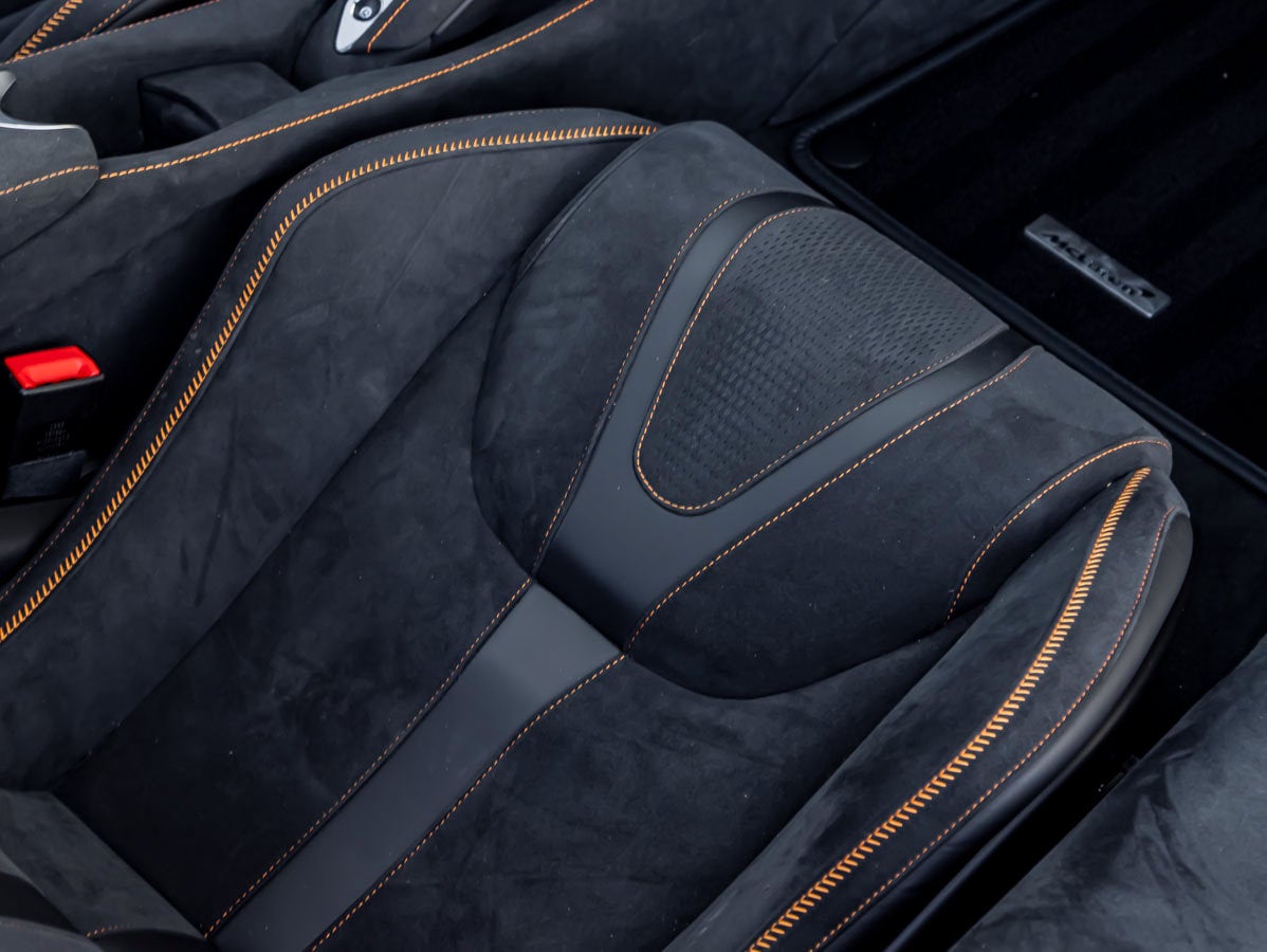 2025 McLaren 750S Performance