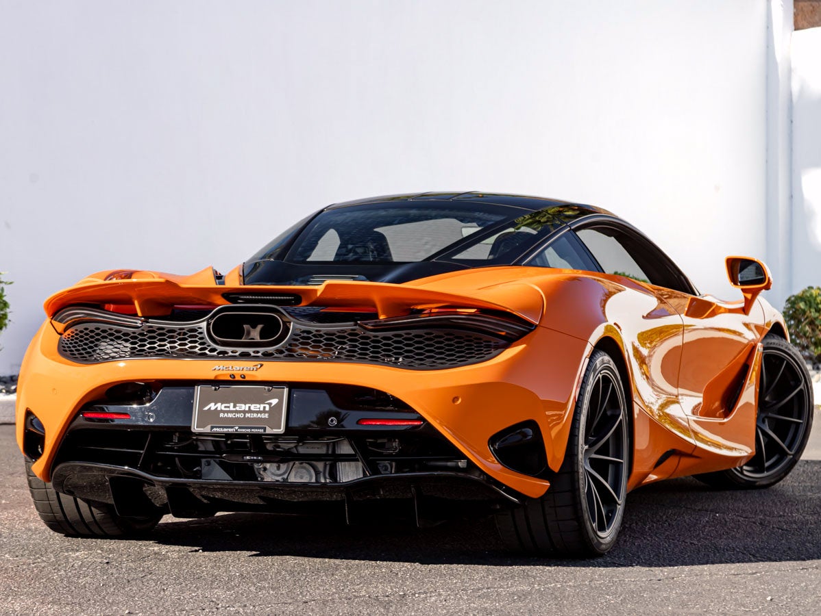 2025 McLaren 750S Performance