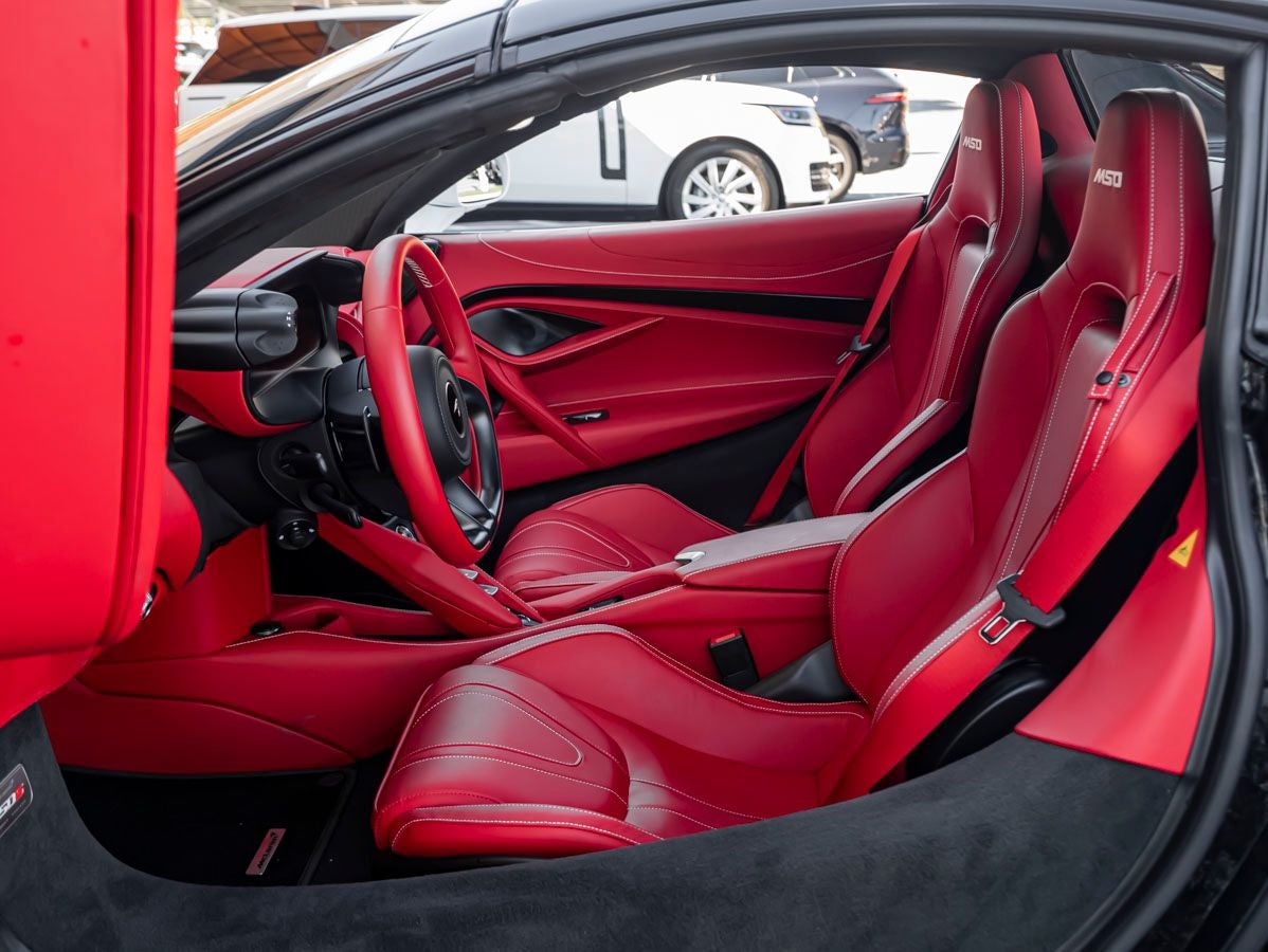 2024 McLaren 750S Base