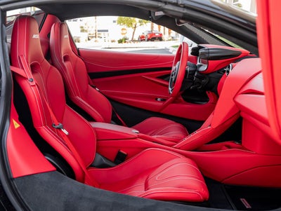 2024 McLaren 750S Base