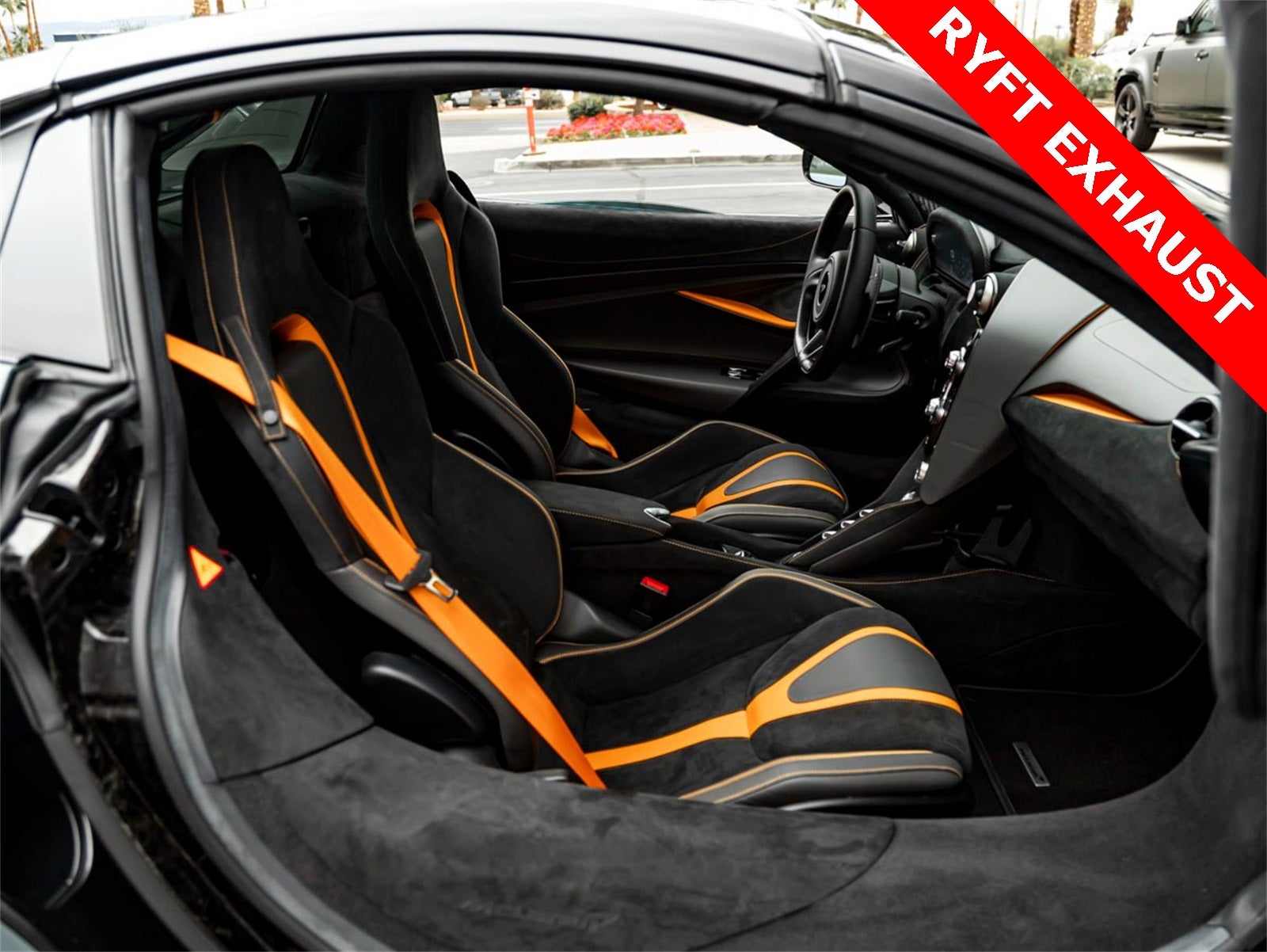 2023 McLaren 720S Performance