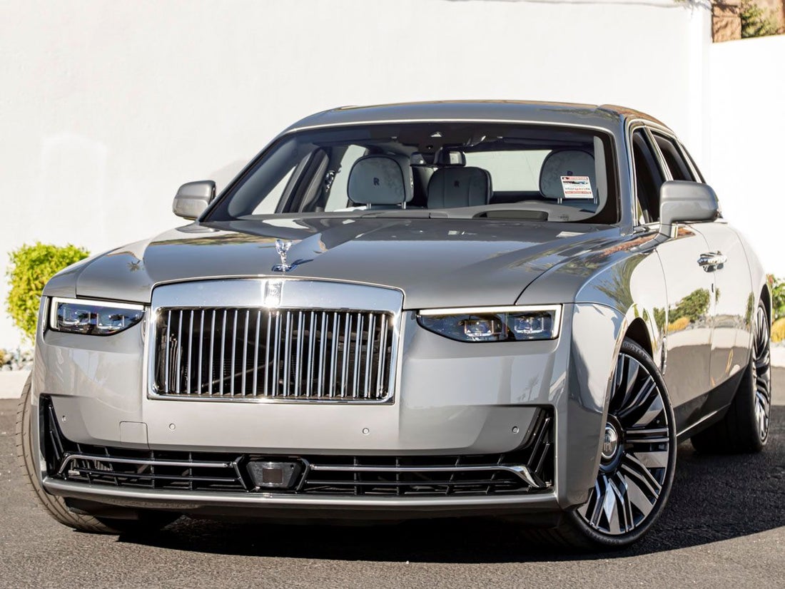 2026 Rolls-Royce Ghost EWB — photo 1 of 48