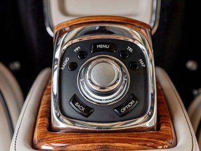 2015 Rolls-Royce Phantom Drophead Coupe 