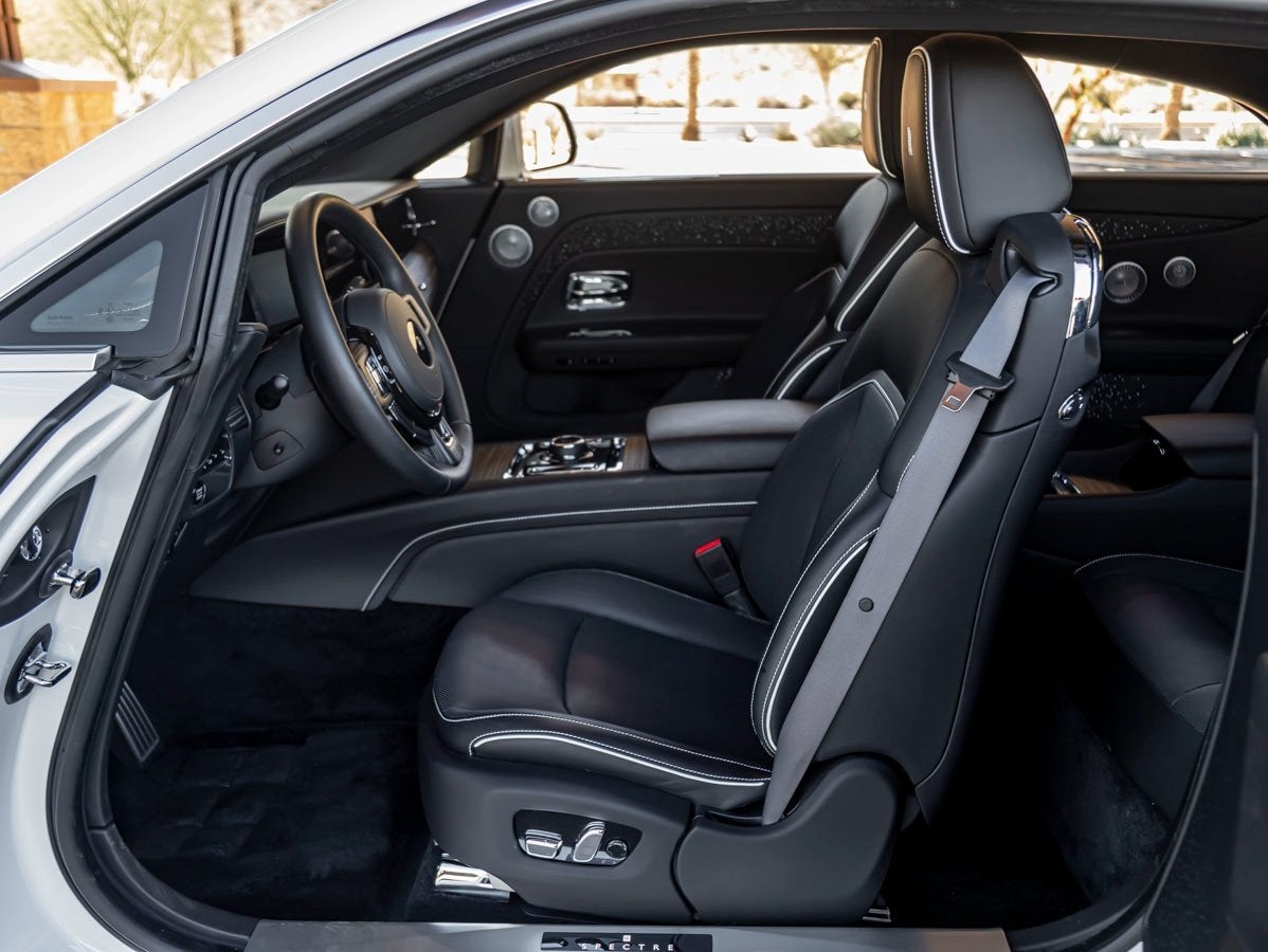 2024 Rolls-Royce Spectre Base