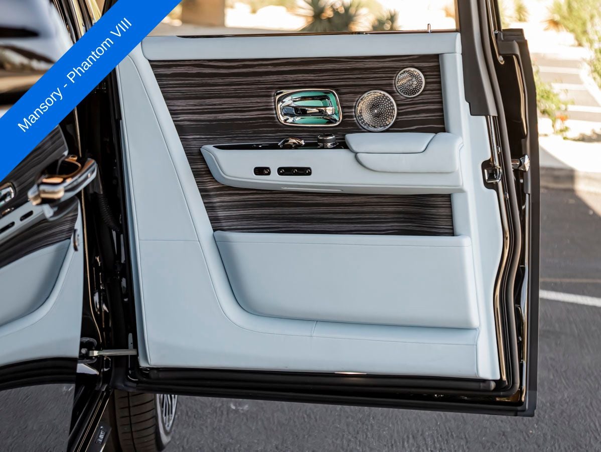 2023 Rolls-Royce Phantom 