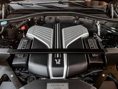 2023 Rolls-Royce Phantom 