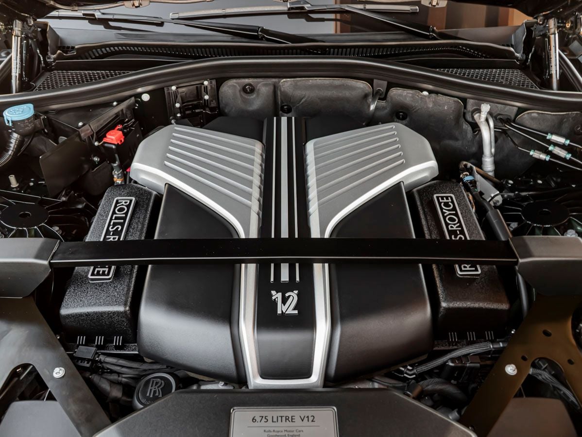 2023 Rolls-Royce Phantom 