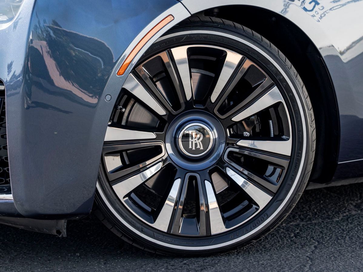 2024 Rolls-Royce Ghost EWB