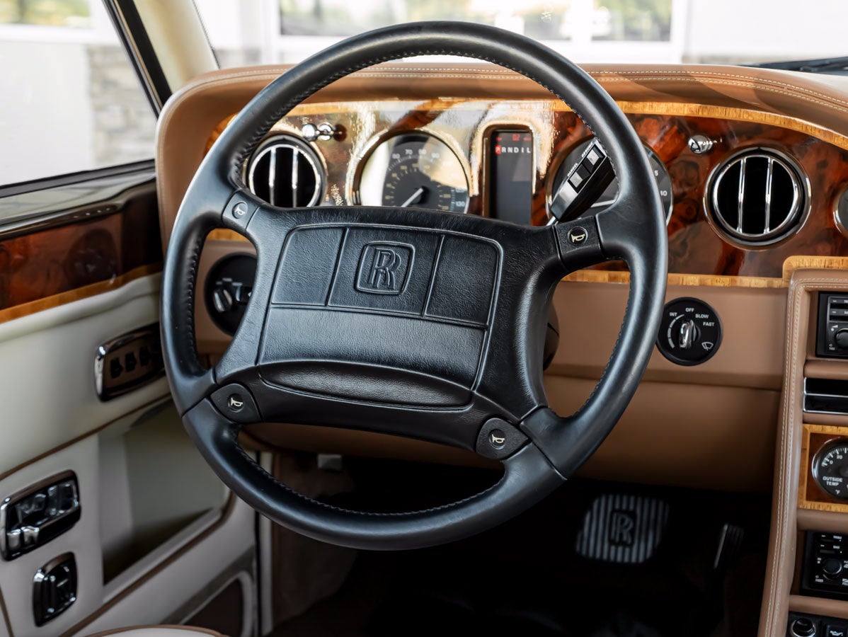 1991 Rolls-Royce Corniche 