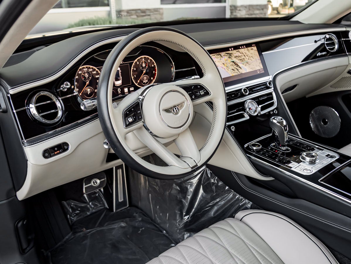 2023 Bentley Flying Spur Azure V8