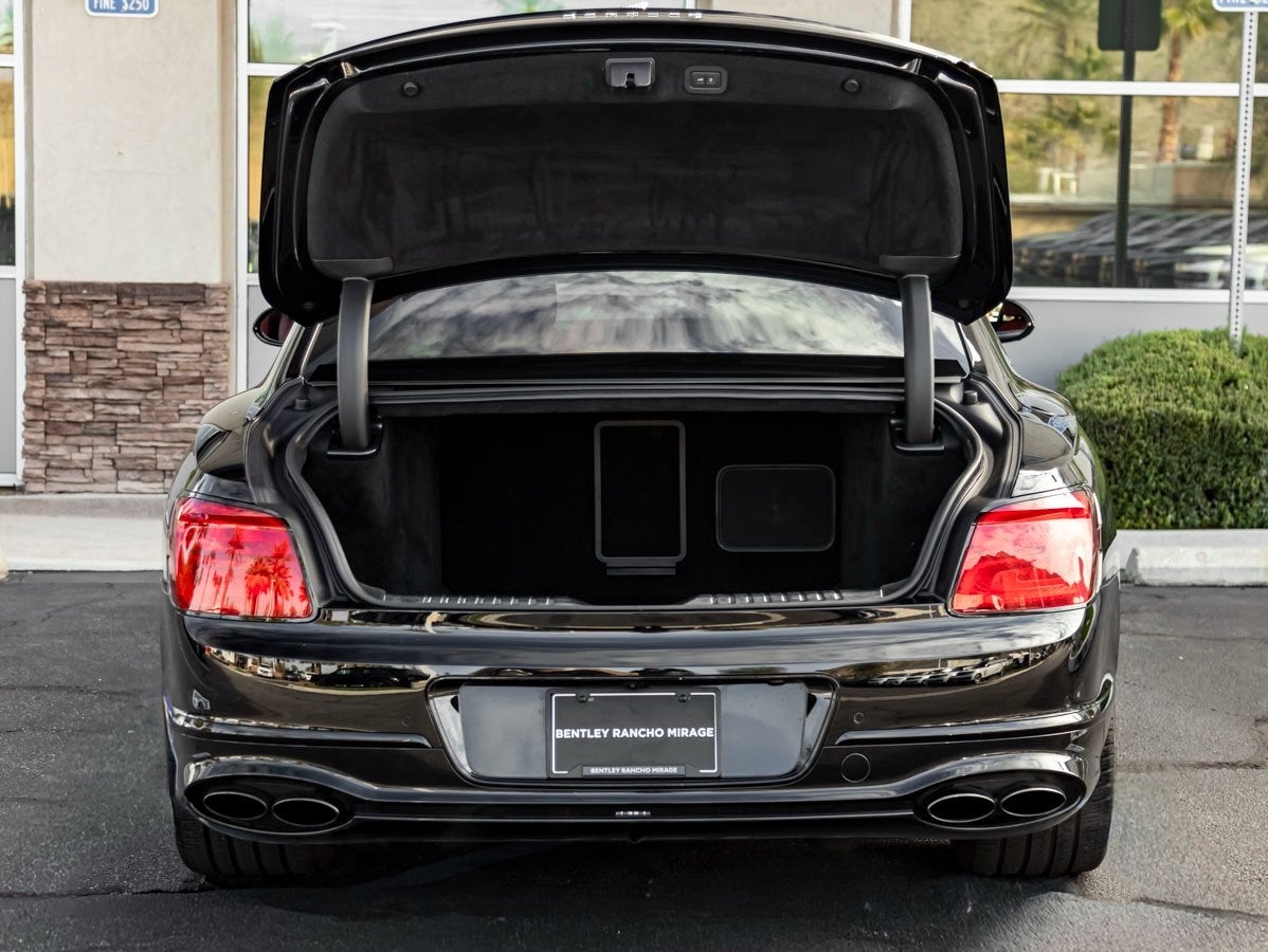 2022 Bentley Flying Spur V8