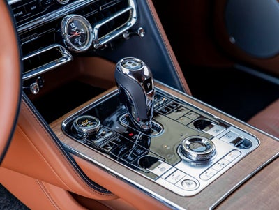 2023 Bentley Flying Spur V8