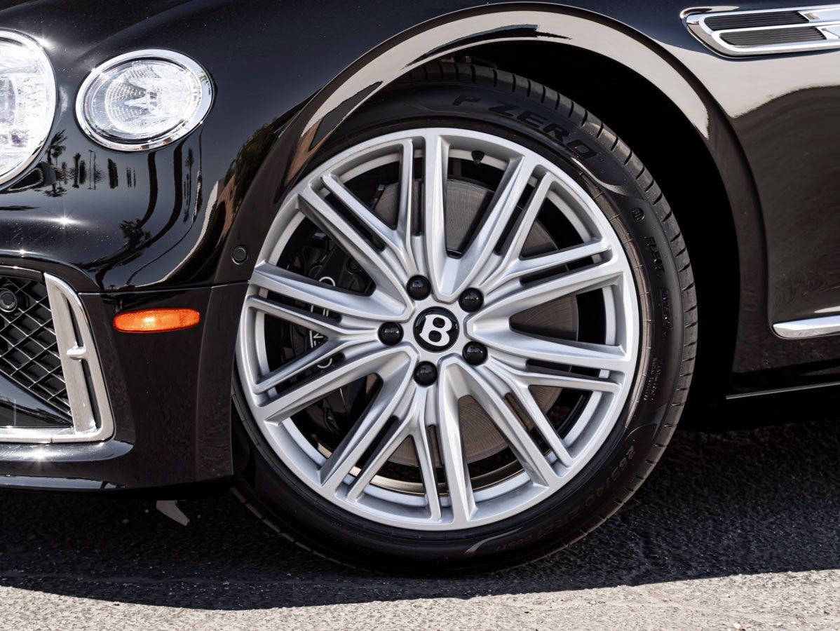 2026 Bentley Flying Spur V8