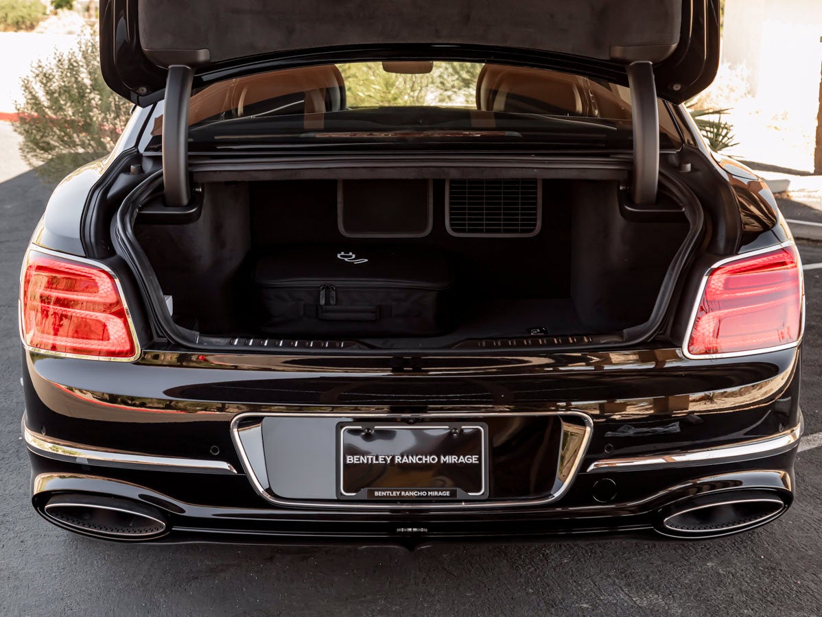 2026 Bentley Flying Spur V8
