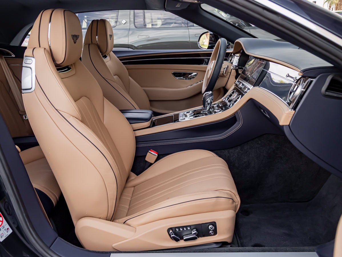 2024 Bentley Continental GTC V8