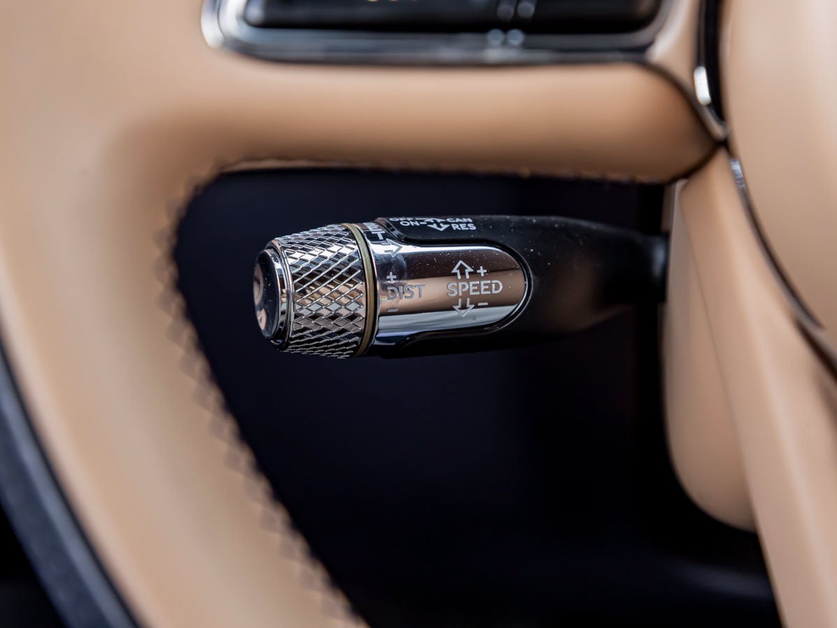 2024 Bentley Continental GTC V8