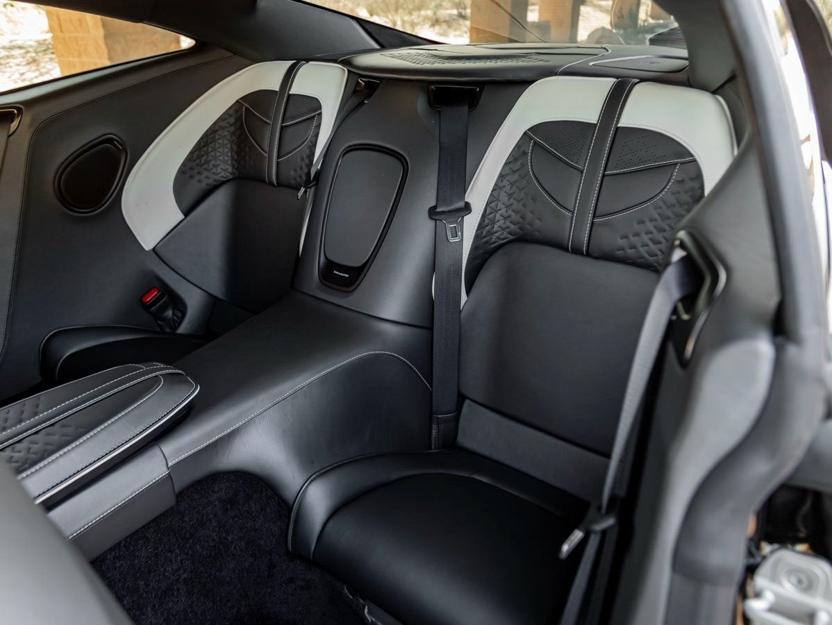 2022 Aston Martin DBS Superleggera