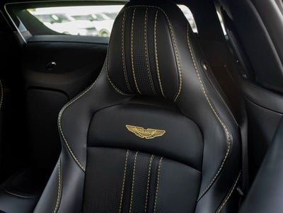 2023 Aston Martin Vantage Base