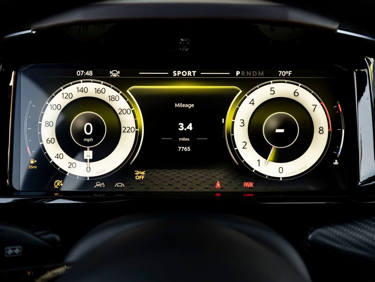 2025 Aston Martin Vantage Base