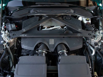 2025 Aston Martin Vantage Base