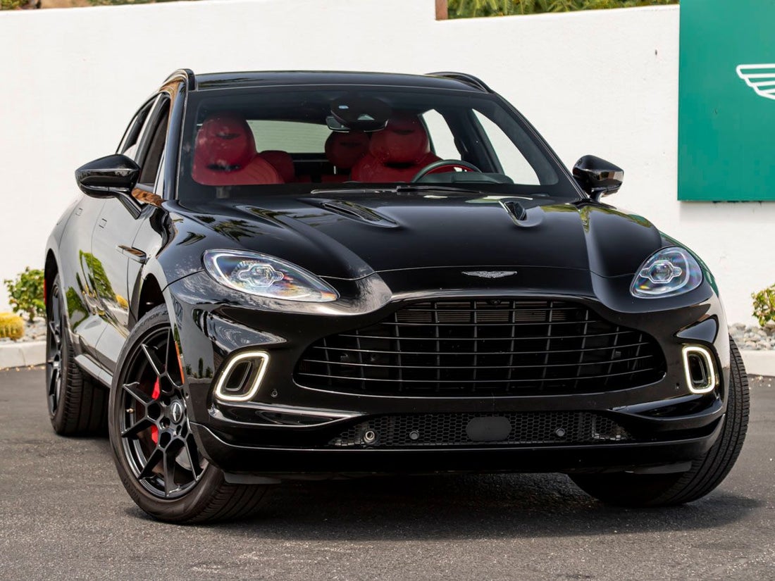 2021 Aston Martin DBX Base