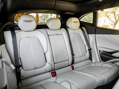 2025 Aston Martin DBX 707