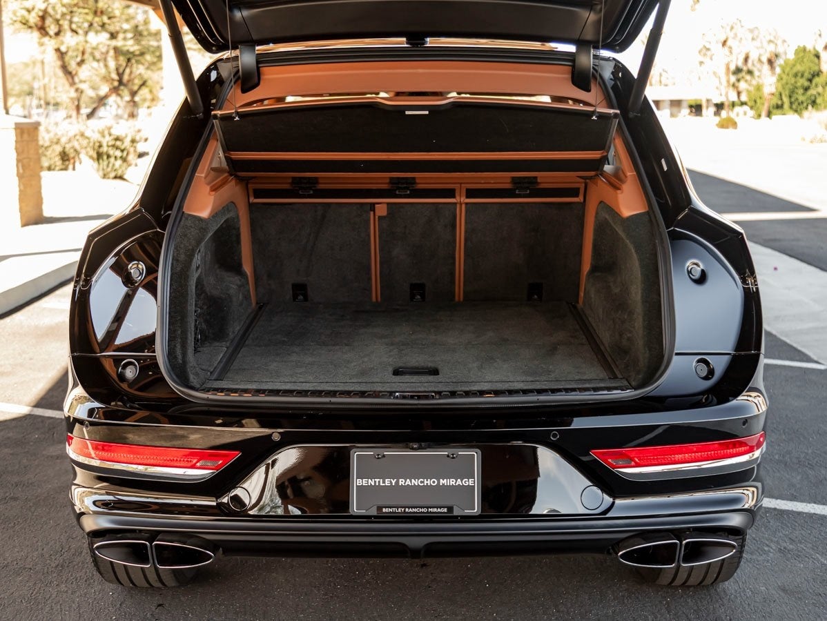 2022 Bentley Bentayga V8