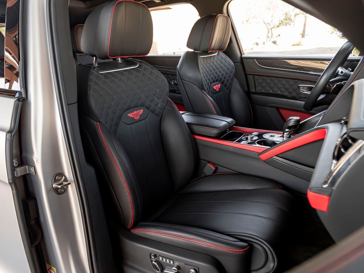 2025 Bentley Bentayga S Black Edition