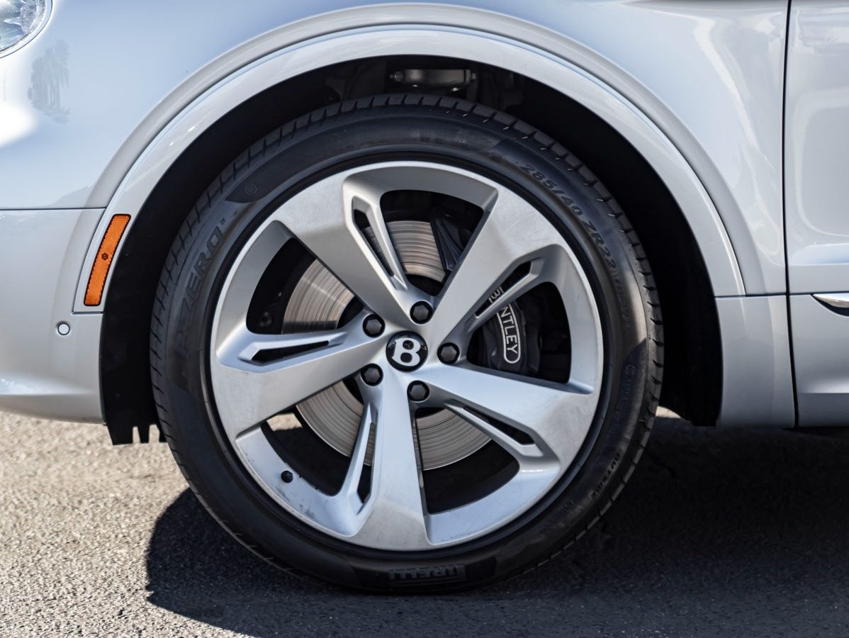 2023 Bentley Bentayga EWB Base