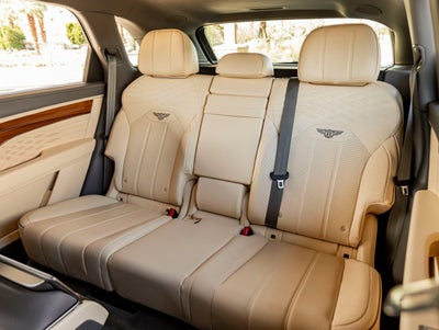 2023 Bentley Bentayga EWB Azure V8