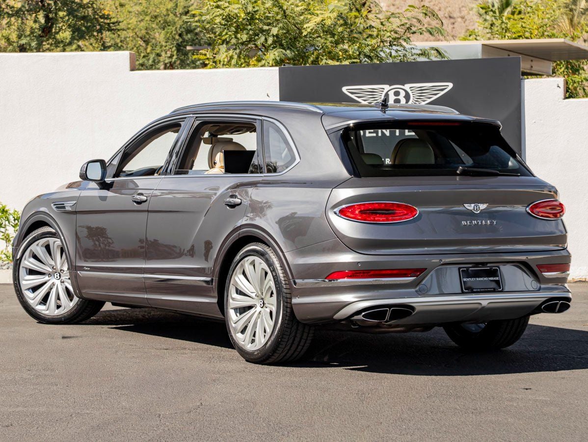 2023 Bentley Bentayga EWB Azure V8