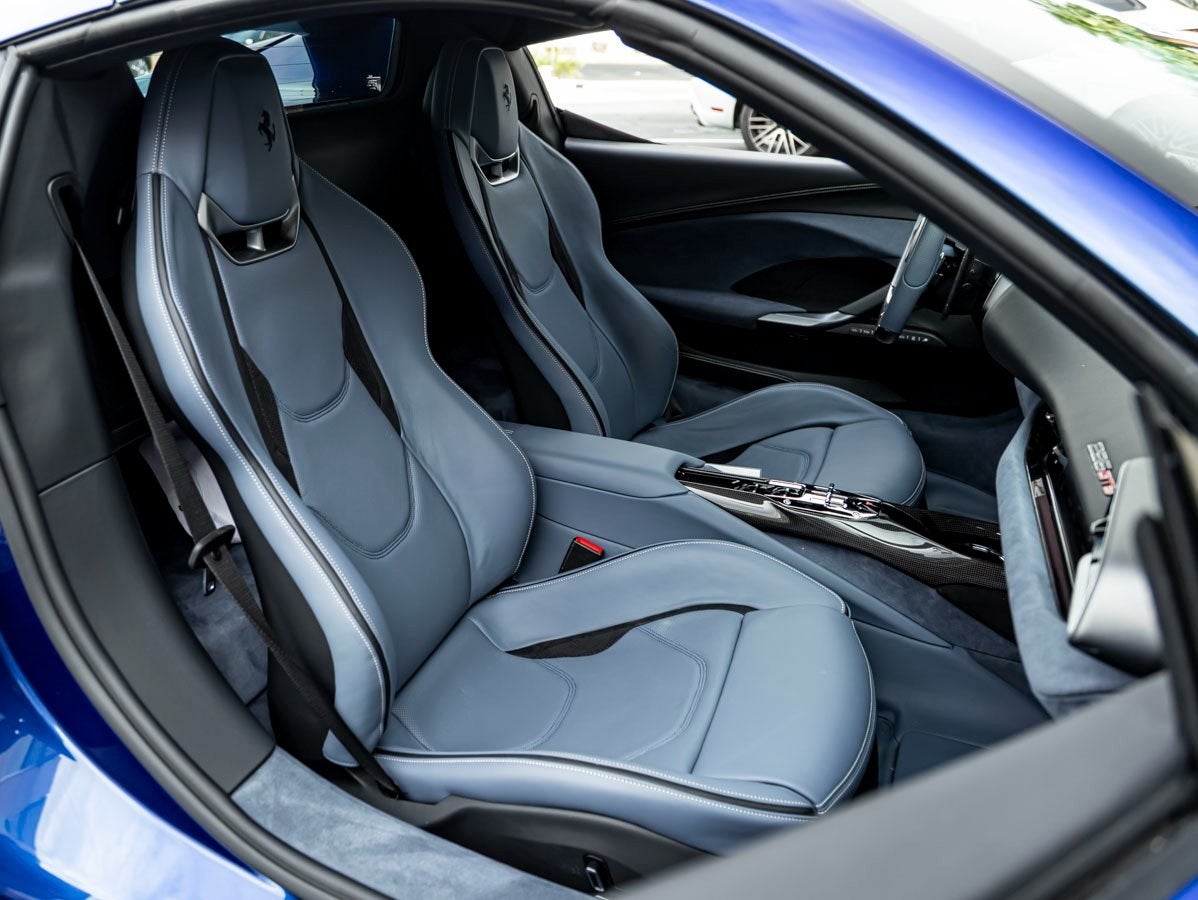 2025 Ferrari 296 GTS Base