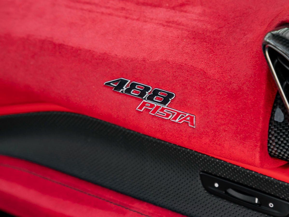 2020 Ferrari 488 Pista Base