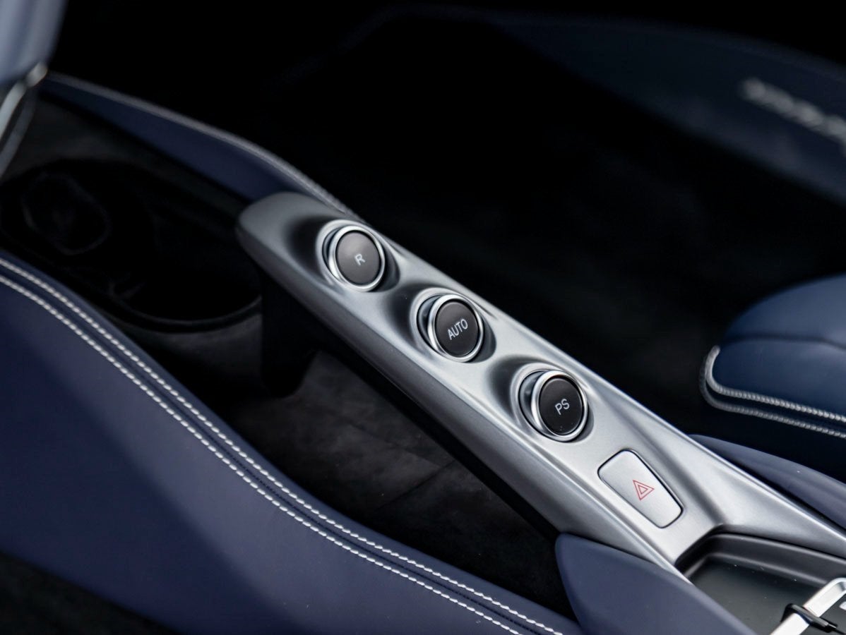 2022 Ferrari F8 Spider Base