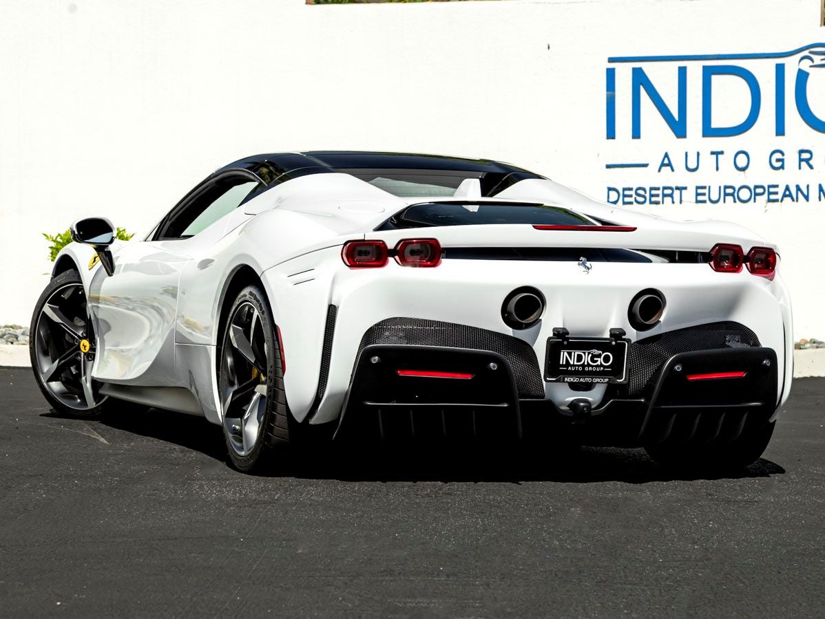 2024 Ferrari SF90 Spider Base