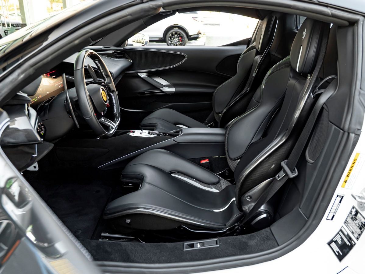 2024 Ferrari SF90 Spider Base