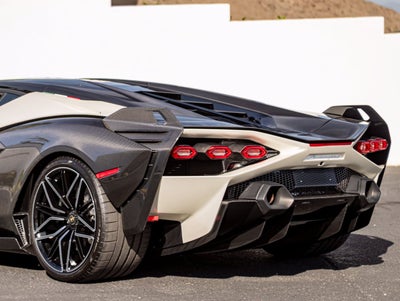 2021 Lamborghini Sian Base