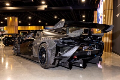 2023 Lamborghini Huracán Super Trofeo Base