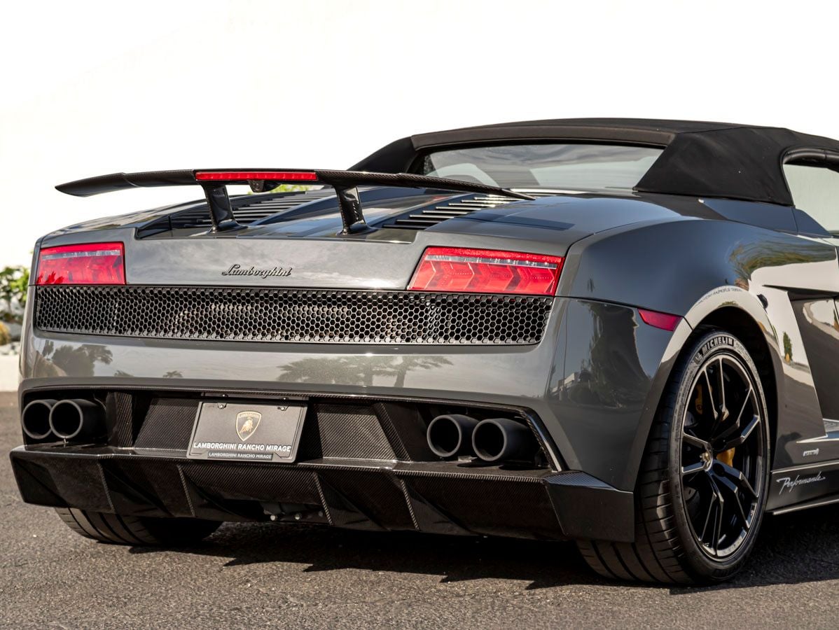 2012 Lamborghini Gallardo LP570-4 Spyder Performante