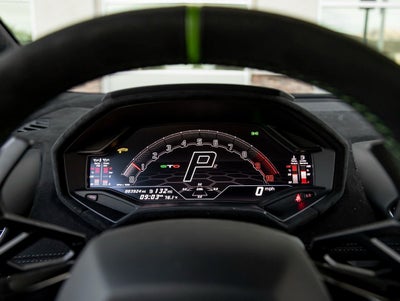 2024 Lamborghini Huracan STO Base