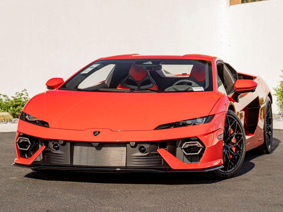 2026 Lamborghini Temerario Base — photo 1 of 30