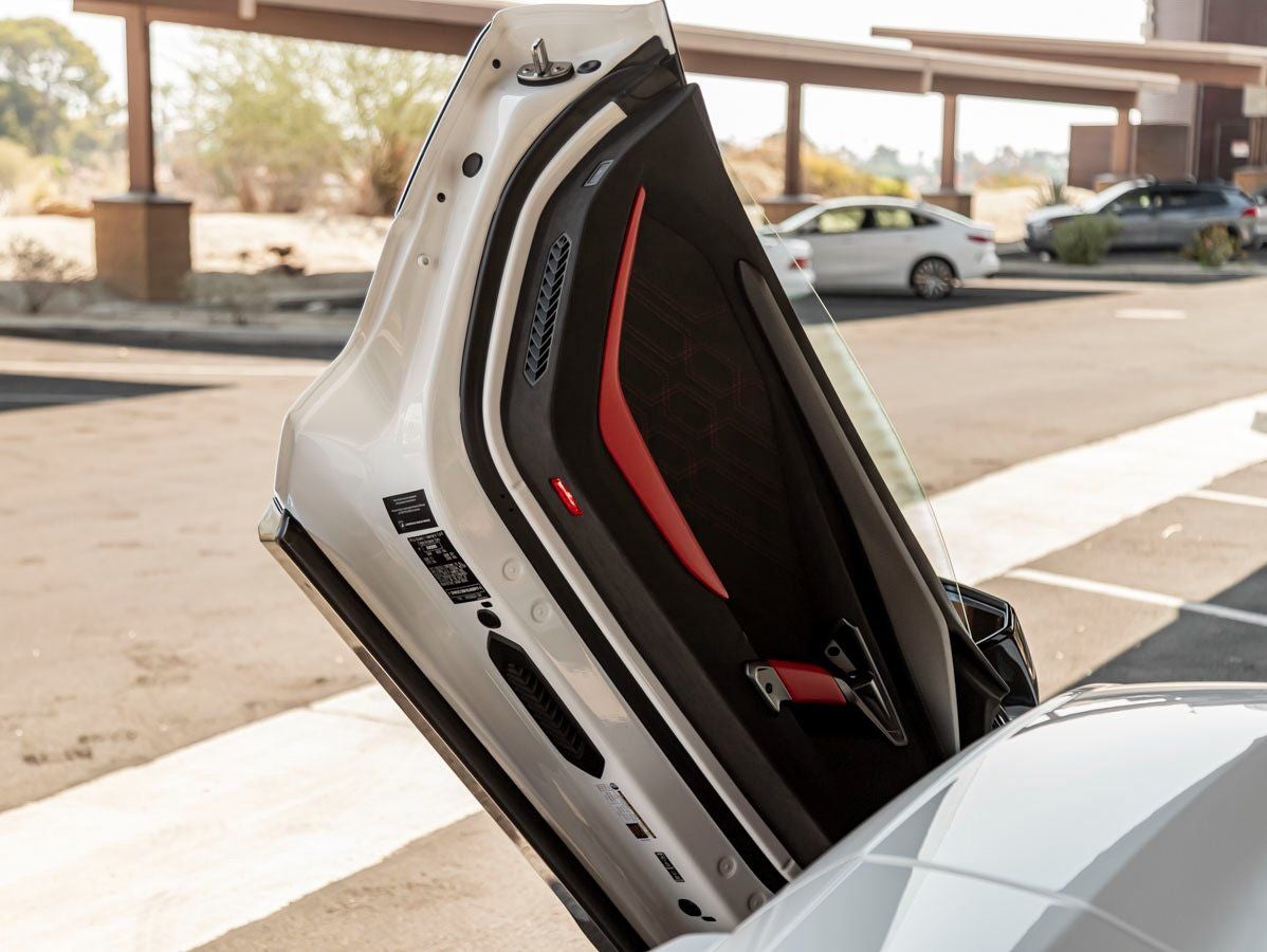 2025 Lamborghini Revuelto Base
