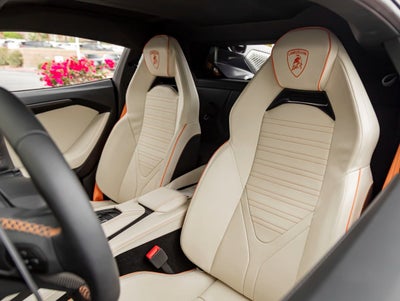 2024 Lamborghini Revuelto Base