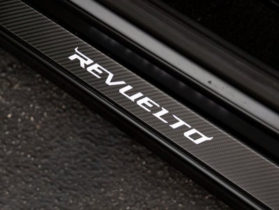 2025 Lamborghini Revuelto Base